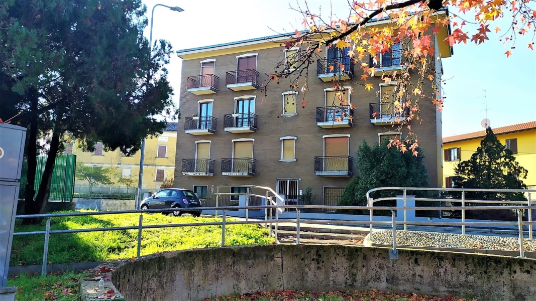01 Condominio Facciata Esterna 01