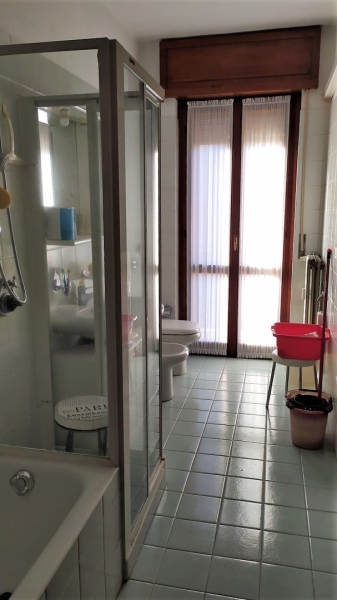 08 Alloggio 6 vani Bagno Servizio 00 1