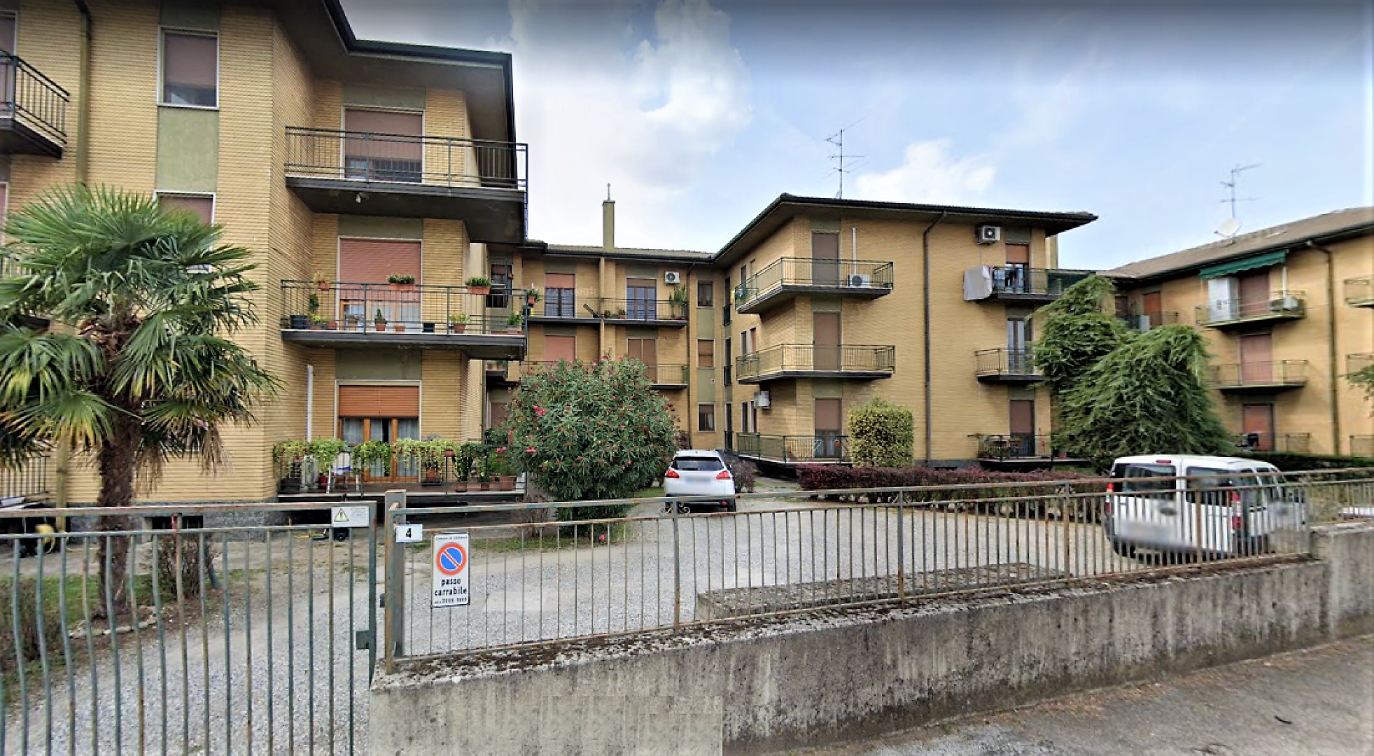 RIF 2GV000110 APPARTAMENTO TRILOCALE CERANO NO 00 Esterno 00