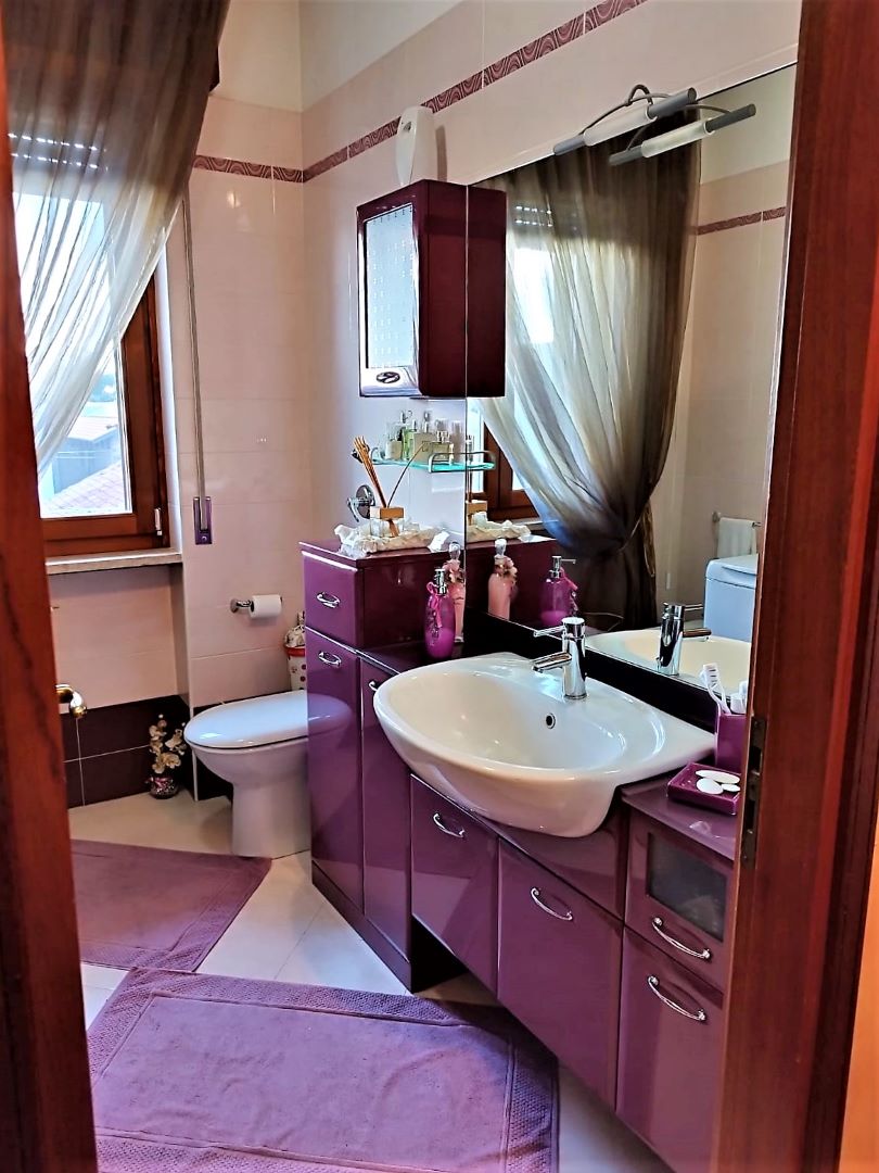 RIF 2GV000110 APPARTAMENTO TRILOCALE CERANO NO 07 Bagno 01
