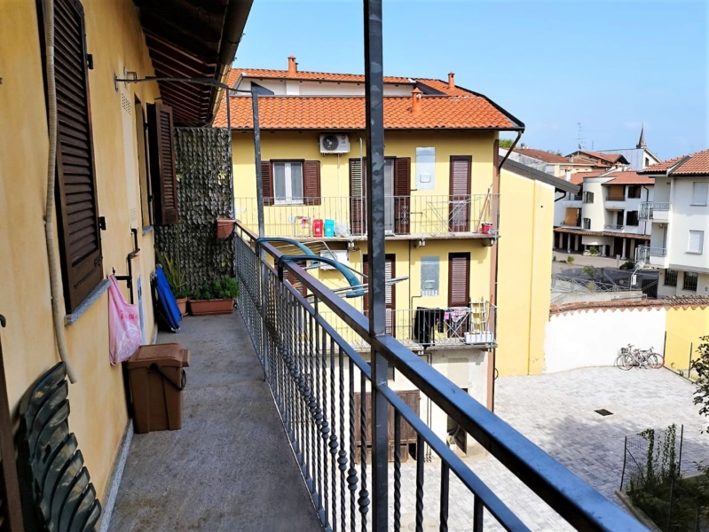 2GV000126 Vendita Trecate Trilocale 10 Balcone 02