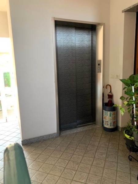 2GV000128 Vendita Trecate Alloggio Trilocale 01 Ascensore 00
