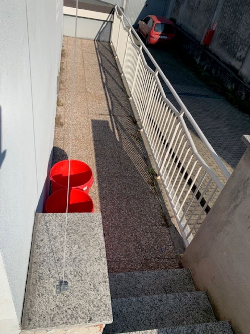2GV000128 Vendita Trecate Alloggio Trilocale 09 Terrazzino 00