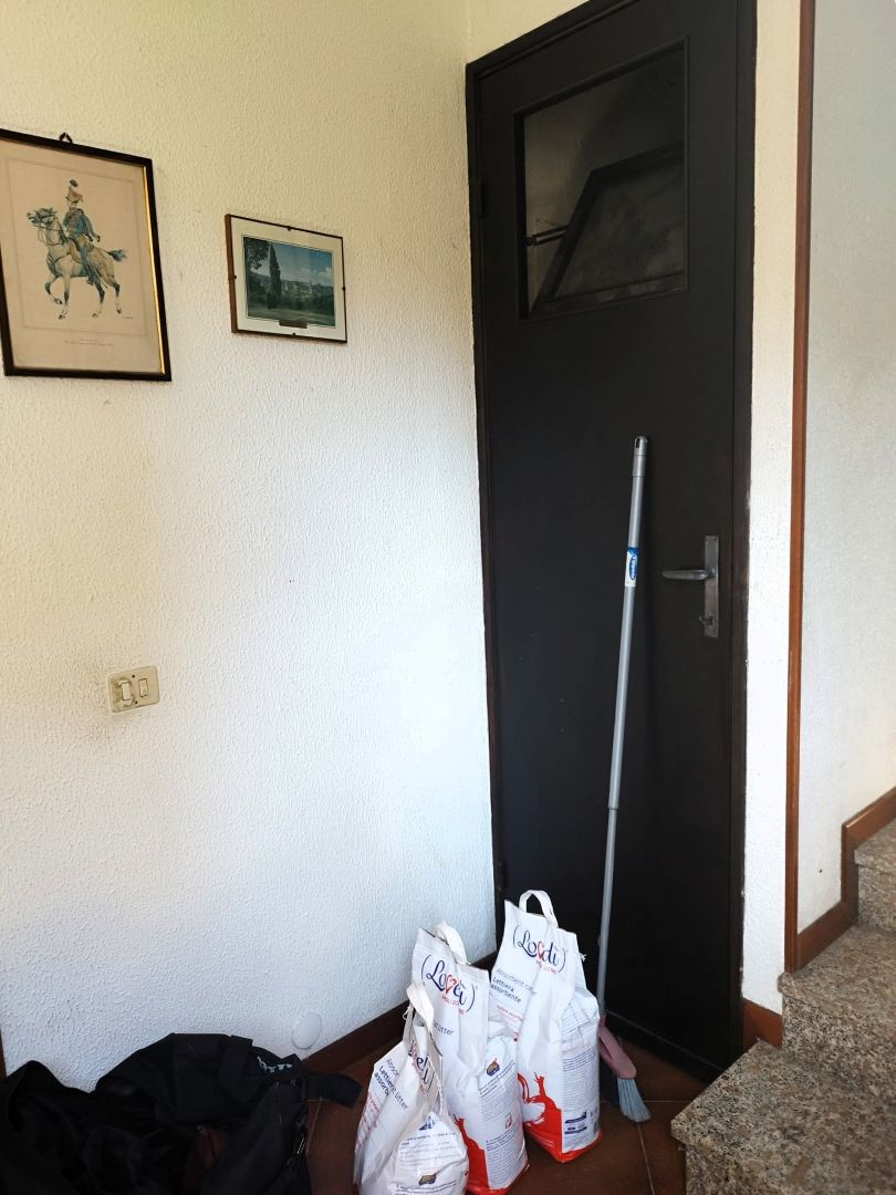2GV000201 Vendita Villa Indipendente Trecate NO 10 PT 02 Ripostiglio Sottoscala 00