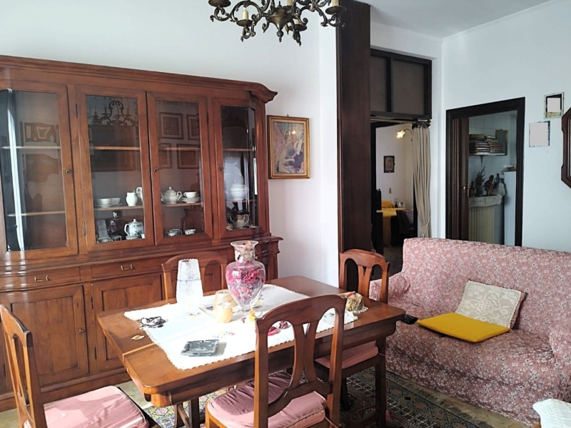 2GV000201 Vendita Villa Indipendente Trecate NO 20 P1 00 Soggiorno 08